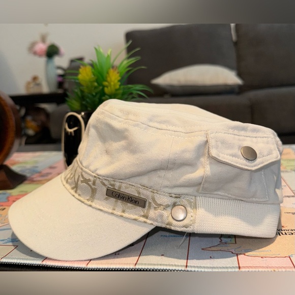 Calvin Klein women Ck’s Logo - Picture 3 of 8